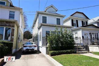 1424 E 26th St, Brooklyn, NY 11210