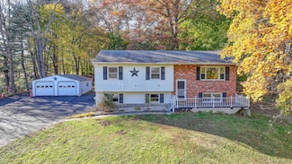 191 Mills Rd, Walden, NY 12586