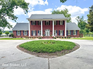 1220 Bell Telephone Rd, Hazlehurst, GA 31539