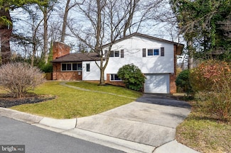 6319 Tone Ct, Bethesda, MD 20817