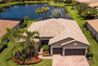 5421 Sundew Dr, Sarasota, FL 34238