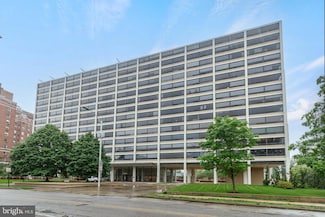 4000 N Charles St Unit 905, Baltimore, MD 21218