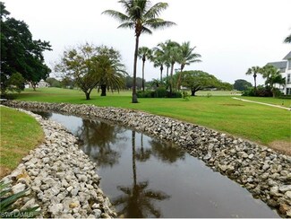 315 Saint Andrews Blvd Unit B5, Naples, FL 34113