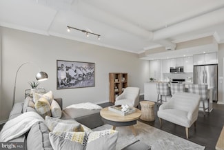 3409 Wilson Blvd Unit 204, Arlington, VA 22201