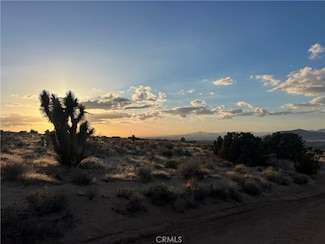 3 Ocotillo Way, Apple Valley, CA 92308