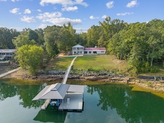 682 Circle M Sub Rd, Jasper, AL 35504