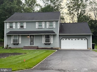 10 Bayau Trail, Medford, NJ 08055