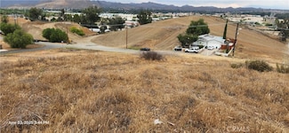 18129 Strickland Ave, Lake Elsinore, CA 92530