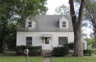 1203 Prairie Ave, Goshen, IN 46526