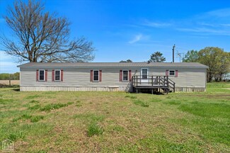 21093 Bluebird Rd, Harrisburg, AR 72432