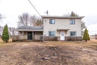 114 S Sechlerville Rd, Hixton, WI 54635