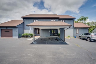 151 Woodcrest Ln, Bristol, VA 24201