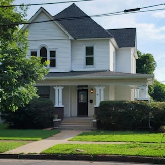 517 N Wood Ave, Florence, AL 35630