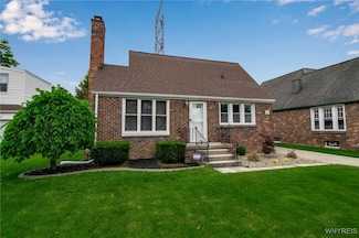 25 Cresthaven Dr, Buffalo, NY 14225