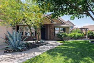 2301 Julie Dr, Santa Clara, UT 84765