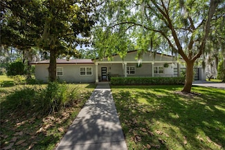 5921 SW 35th Way, Gainesville, FL 32608