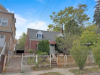 4077 Seton Ave, Bronx, NY 10466