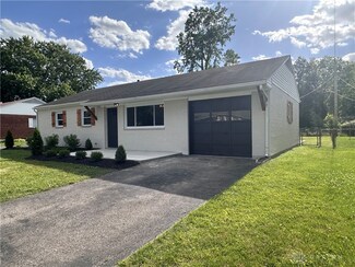306 Lutz Dr, Englewood, OH 45322