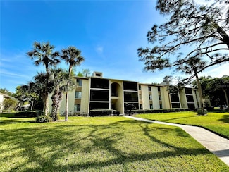 1423 Pine Glen Ln Unit D2, Tarpon Springs, FL 34688