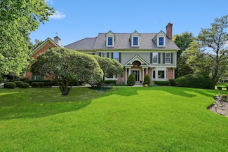 15 S Wynstone Dr, North Barrington, IL 60010