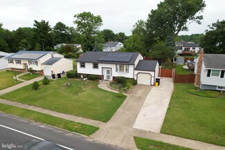 139 Kelly Driver Rd, Clementon, NJ 08021
