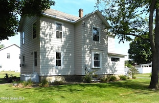 26 North St, Hudson Falls, NY 12839