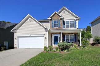 11 Stonebury Dr, Arden, NC 28704
