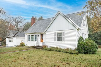 1 Fairview Ave, Ashburnham, MA 01430