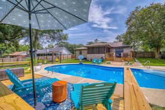 5005 Forest Creek Dr, Milton, FL 32571