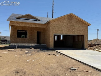 5216 Gannet Ln, Pueblo, CO 81008