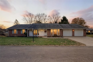 183 Bell Top Dr, Kittanning, PA 16201