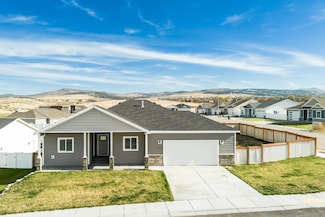 2598 Saunter Ln, Pocatello, ID 83201