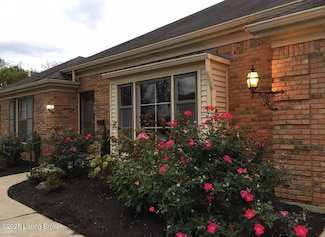 1608 Sutherland Dr, Louisville, KY 40205