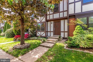 11 Millard Ct, Sterling, VA 20165