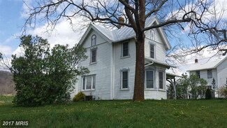 16 Davis Rd, Lost City, WV 26812