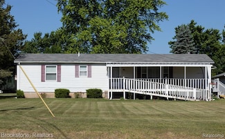 5022 Belsay Rd, Grand Blanc, MI 48439