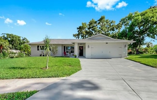 2807 Cameron Ct, Palm Harbor, FL 34684