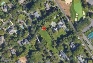 11 Buttonwood Ln E, Rumson, NJ 07760