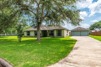 3710 Ridgecrest Ct, Alvin, TX 77511