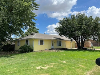 829 W Fanning Dr, Anthony, KS 67003