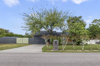 12 S Shell Rd, Debary, FL 32713