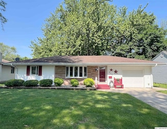 810 S Louisiana Ave, Mason City, IA 50401