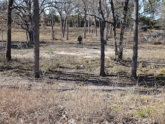 7604 Us Highway 77, La Grange, TX 78945