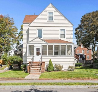 154 Taylor St, Quincy, MA 02170