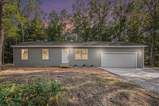 651 W Hawthorne Rd, Twin Lake, MI 49457