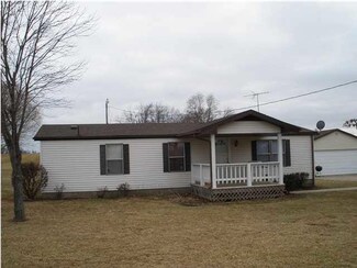 10901 W 850 S, Owensville, IN 47665