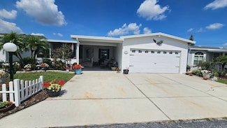 3009 N Lemon Lime Dr, Wimauma, FL 33598
