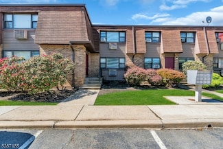 1133 Livingston Ave Unit 11C, North Brunswick, NJ 08902