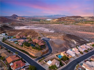 1000 Feather Point Ct, Henderson, NV 89011