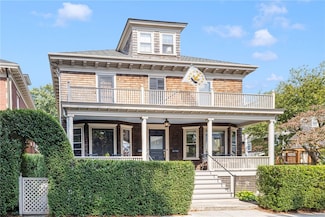 14 Greenough Place Unit B, Newport, RI 02840